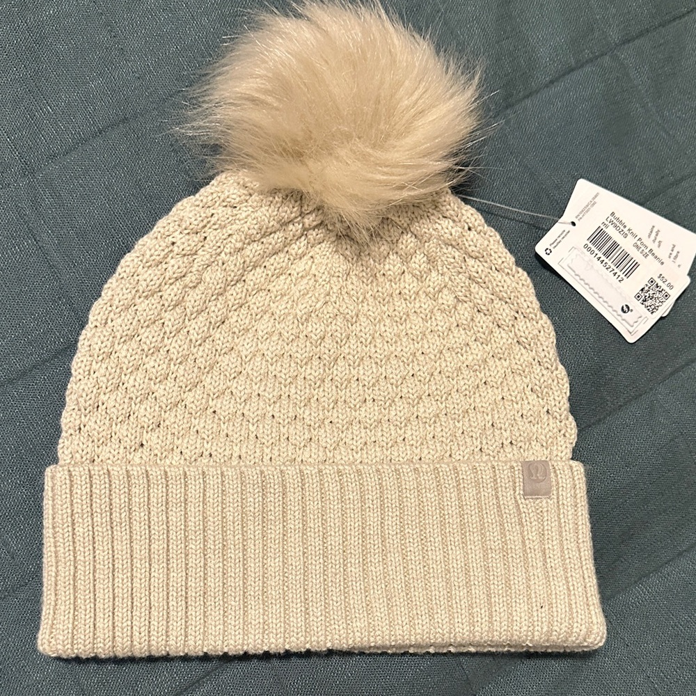 Lululemon Athletica Cream Knit Beanie